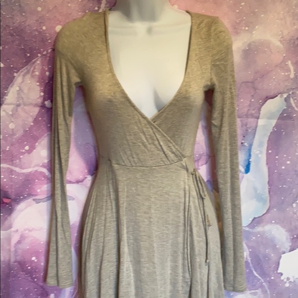 Wrap dress - Picture 2 of 3